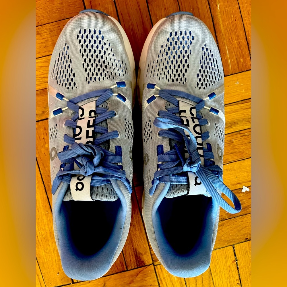 Women’s On Cloudsurfer